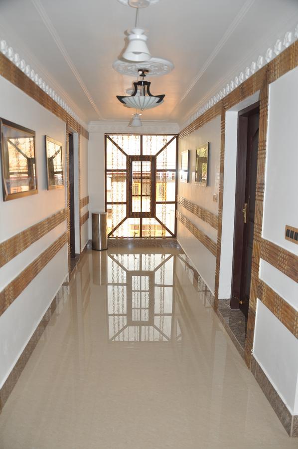 Oyo 22081 Hotel Shree Mazda Srinagar (Jammu and Kashmir) Exterior photo